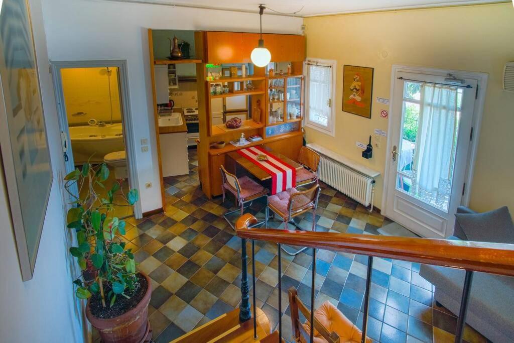 Ano Poli Stay With Private Terrace And View Tesalonika Bagian luar foto